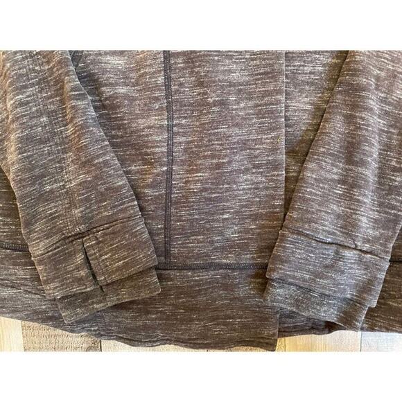 LULULEMON Find Your Centre Wrap Heathered Marled Black French Terry; Size 4 - Picture 11 of 13